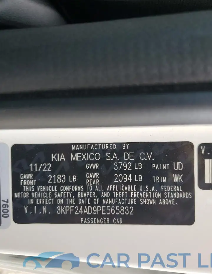3KPF24AD9PE565832# 12