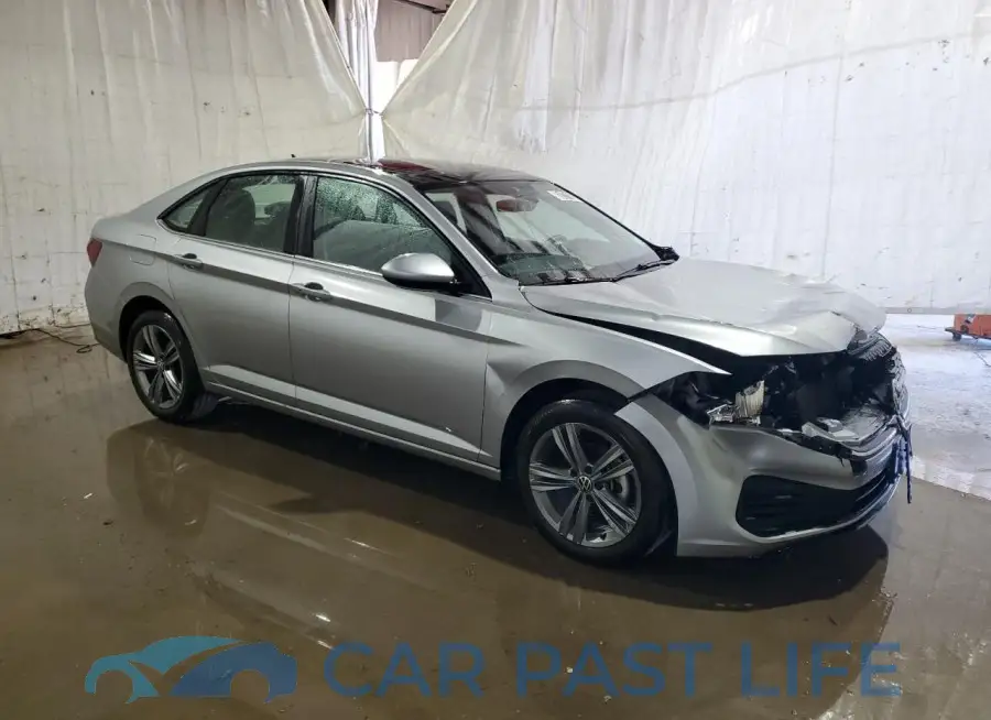 3VW7M7BU6RM071495# 4