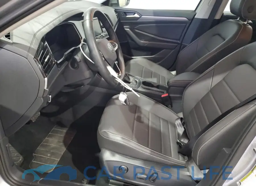 3VW7M7BU6RM071495# 7