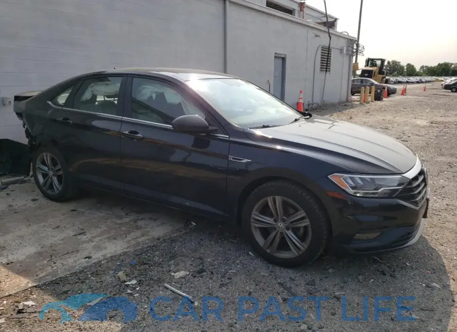 3VWCB7BU1LM066801# 4