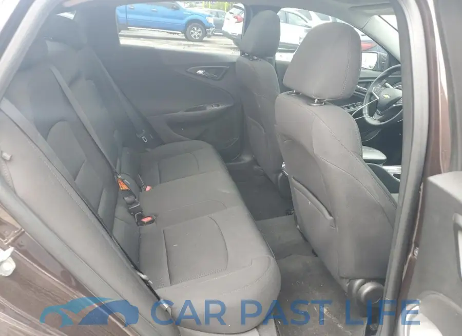 1G1ZE5ST5GF207044# 10