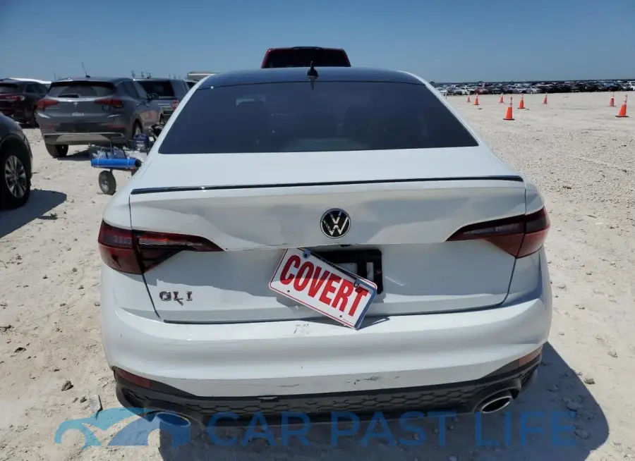 3VW2T7BUXNM016765# 6