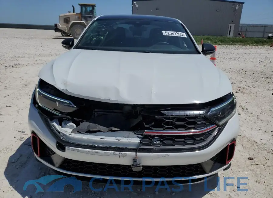 3VW2T7BUXNM016765# 5