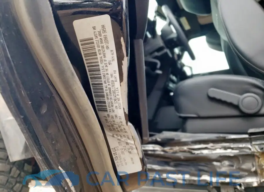 1C4BJWCG8GL170360# 12