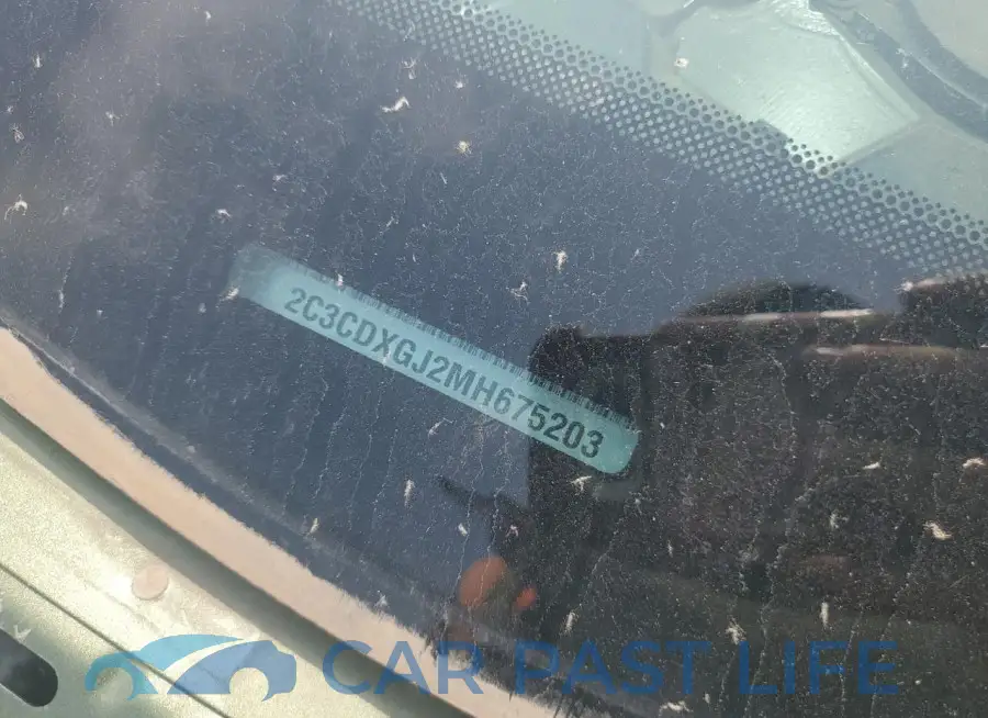 2C3CDXGJ2MH675203# 12