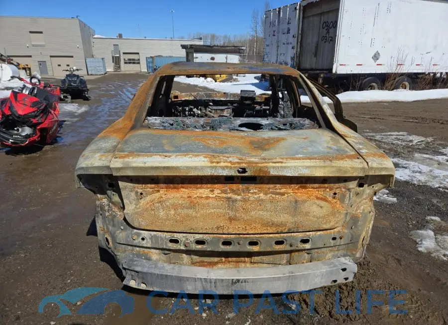 2C3CDXHG6NH225252# 6