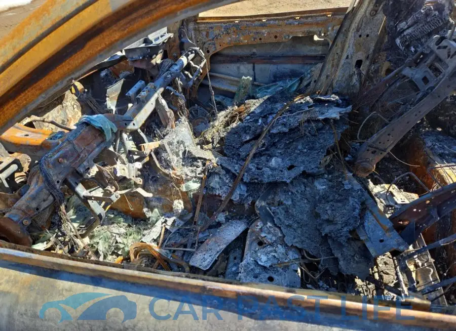 2C3CDXHG6NH225252# 7