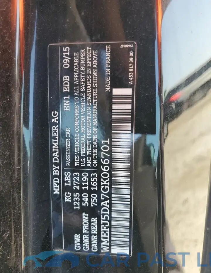 WMEFJ5DA7GK066701# 12