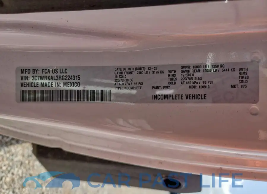 3C7WRKAL3RG224315# 12