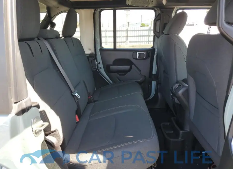 1C4RJXN63RW142251# 10