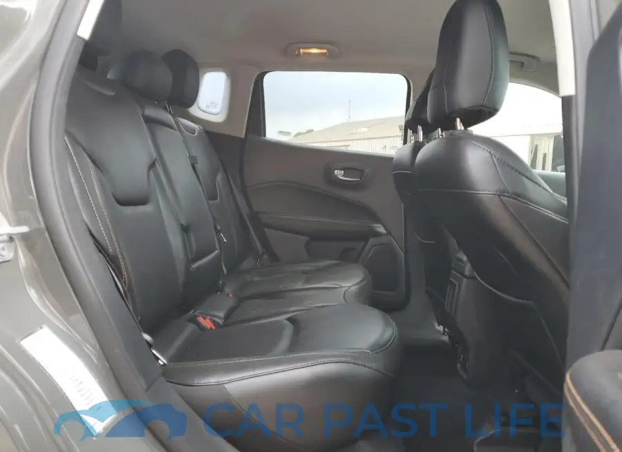 3C4NJDCB4LT216383# 11