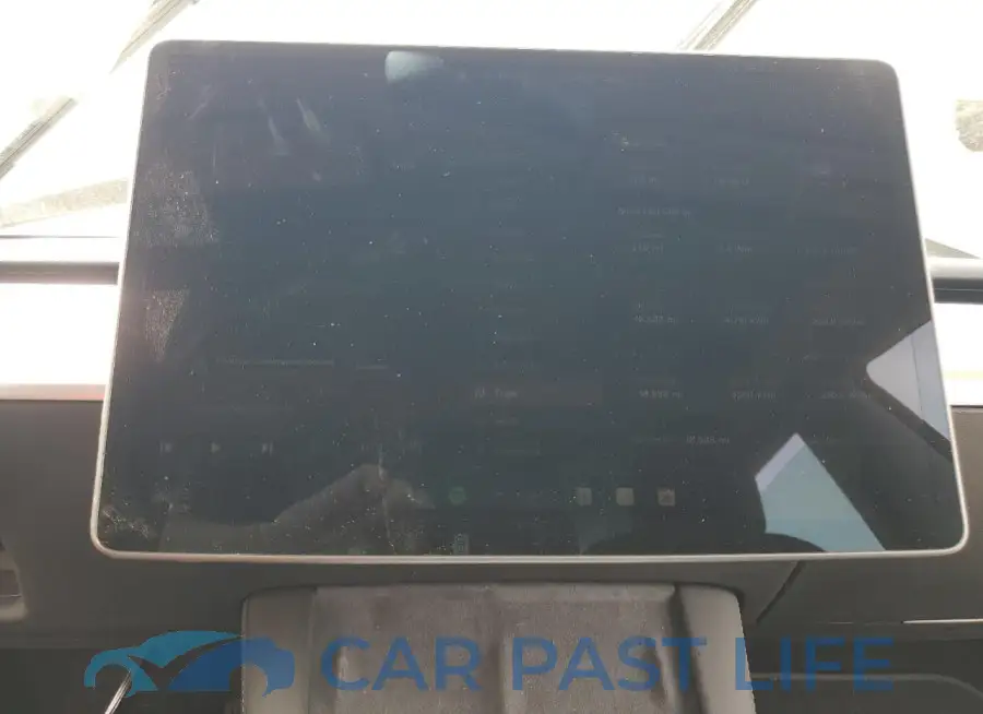 5YJ3E1EB5PF665891# 9
