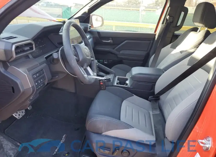 3TYLB5JN6RT041519# 7