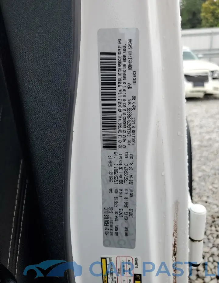 1C4BJWFG7GL266055# 13