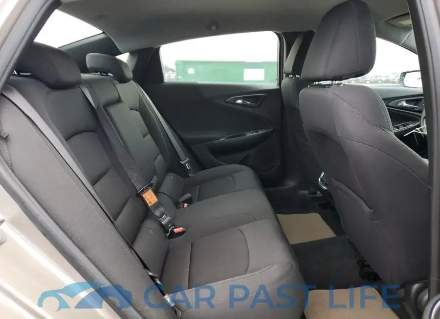 1G1ZD5ST7NF137563# 10
