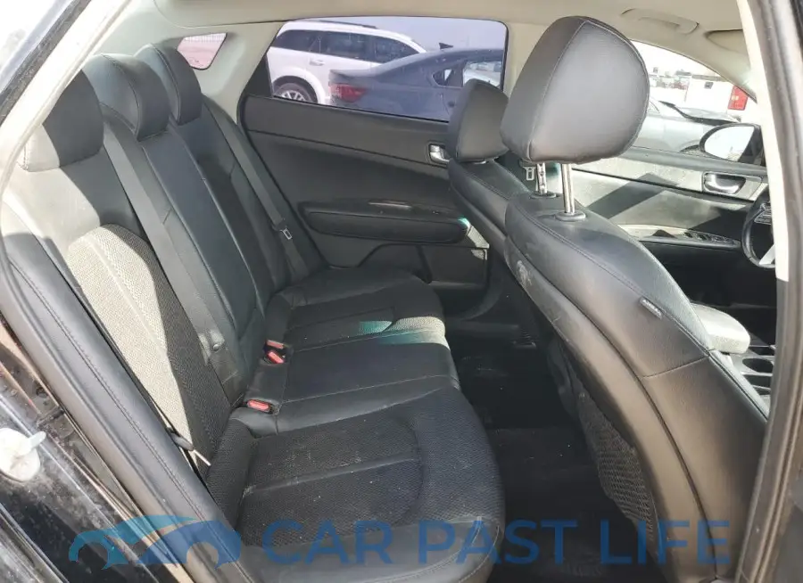 5XXGT4L37KG315558# 10