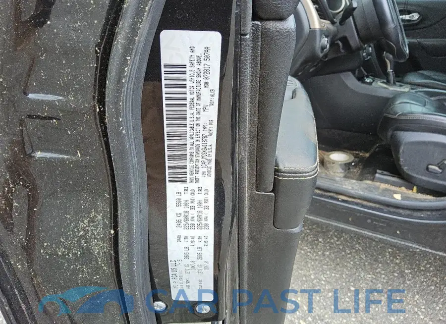 1C4PJMDSXGW118787# 13