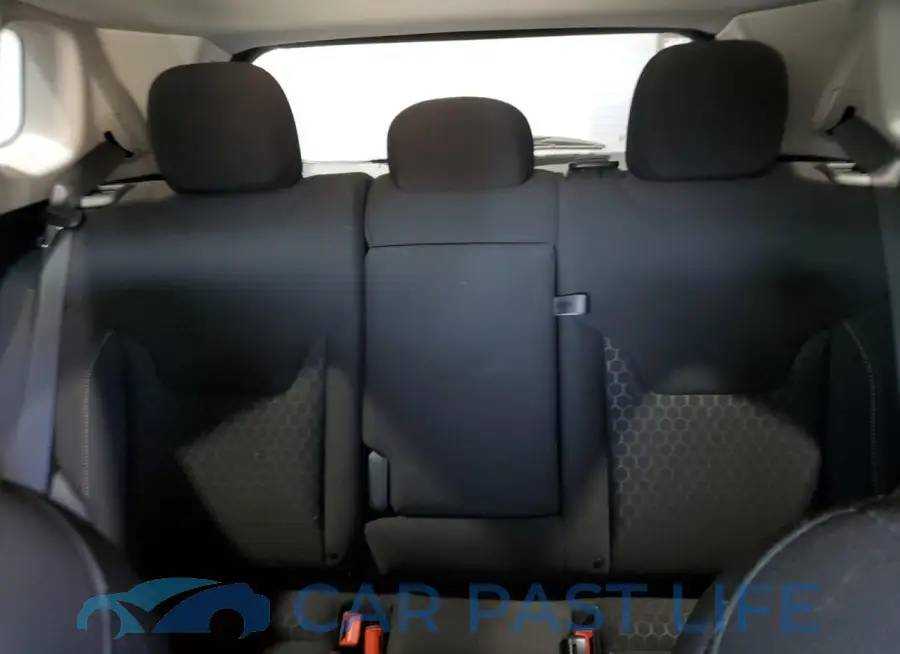 3C4NJDAB8MT549321# 10