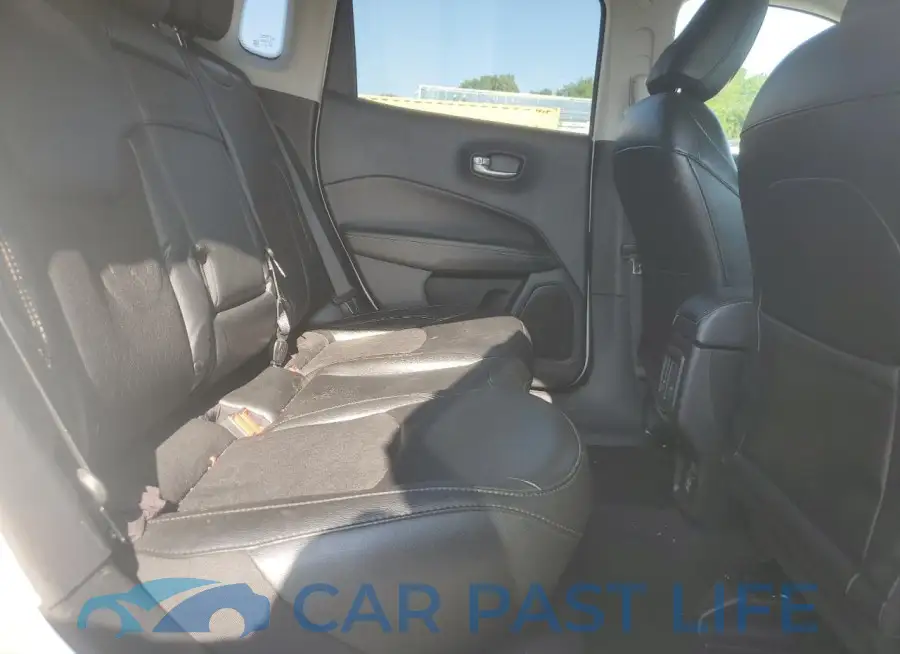 3C4NJDBB8LT139308# 11