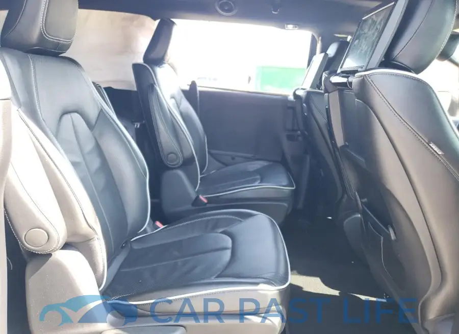 2C4RC1S72NR119244# 11