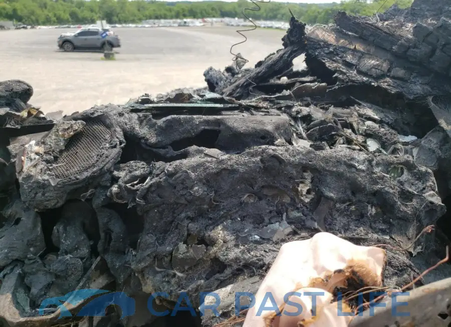 1C4BJWEG3GL302549# 9