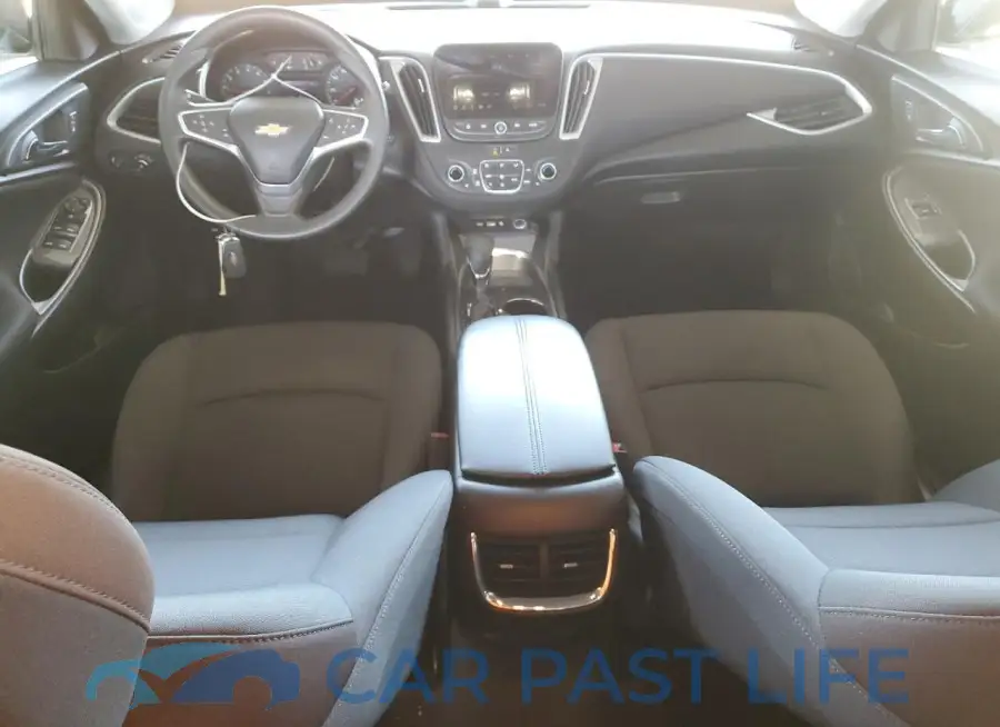 1G1ZD5ST1PF190777# 8