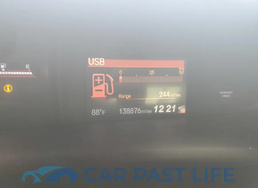 2HGFB6E54FH700704# 9
