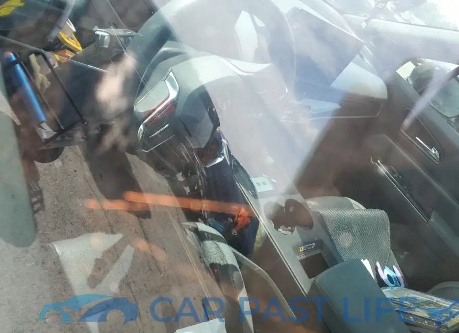 3GPKHXRJ7RS532727# 8