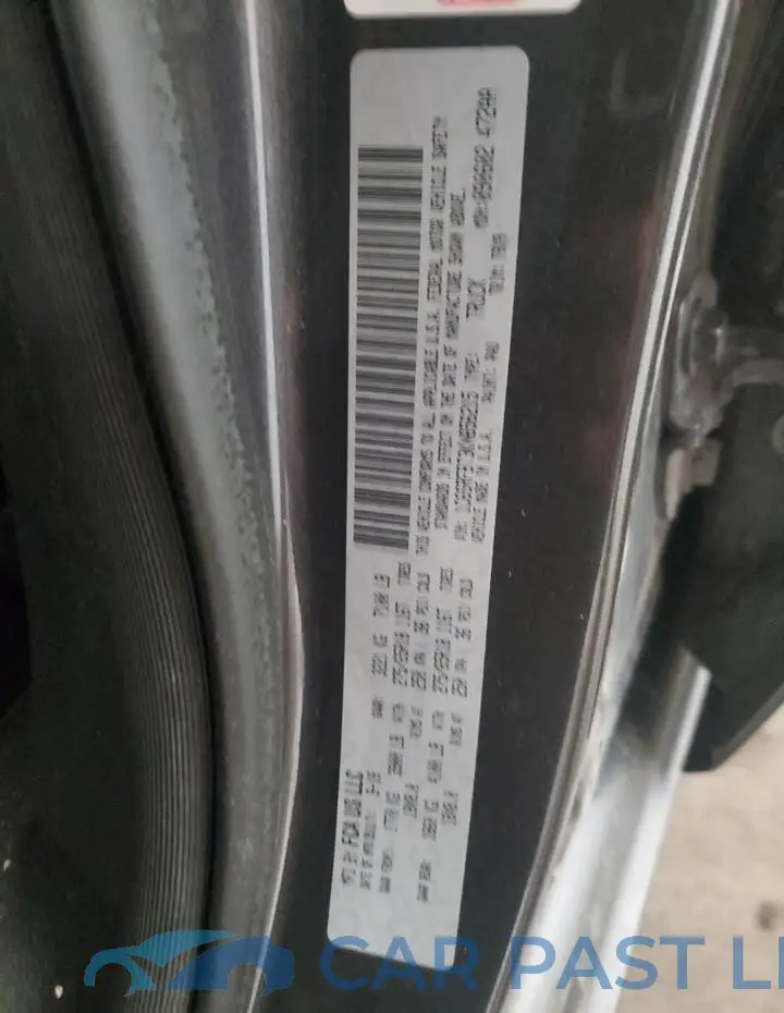 1C6SRFBT3KN656215# 12