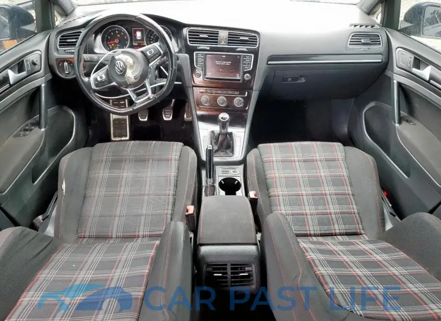 3VW5T7AU4GM028430# 8
