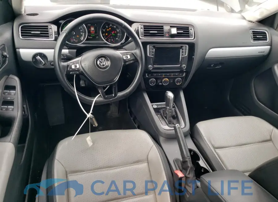 3VW637AJ9GM269460# 8