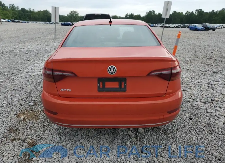 3VWC57BU9KM211721# 6