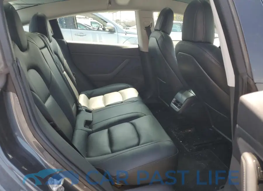 5YJ3E1EB5KF512047# 10