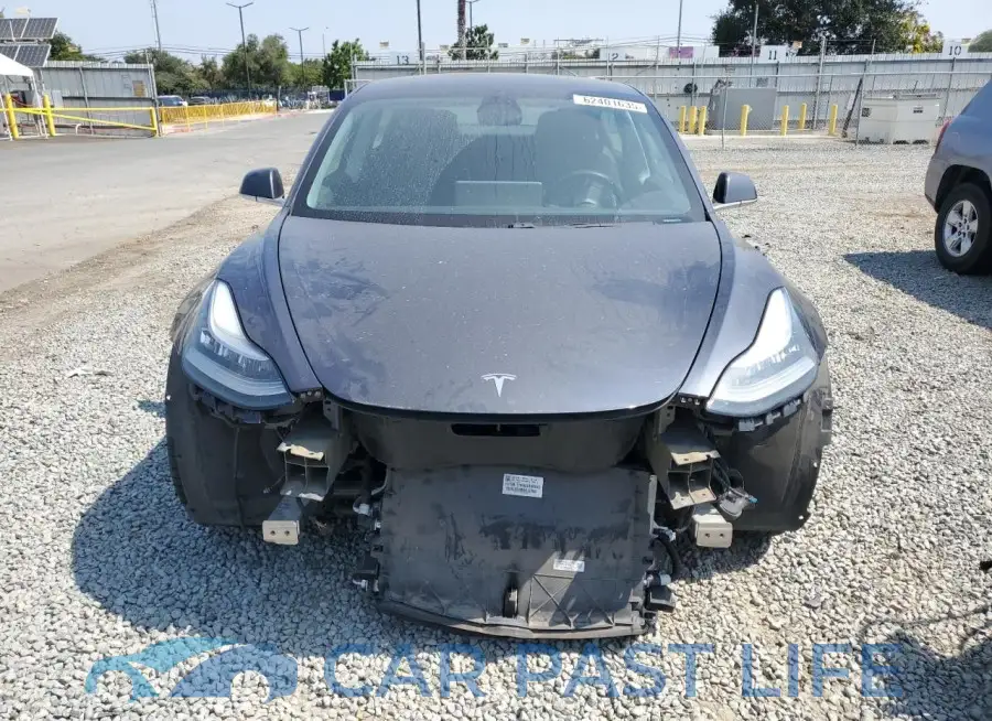 5YJ3E1EB5KF512047# 5