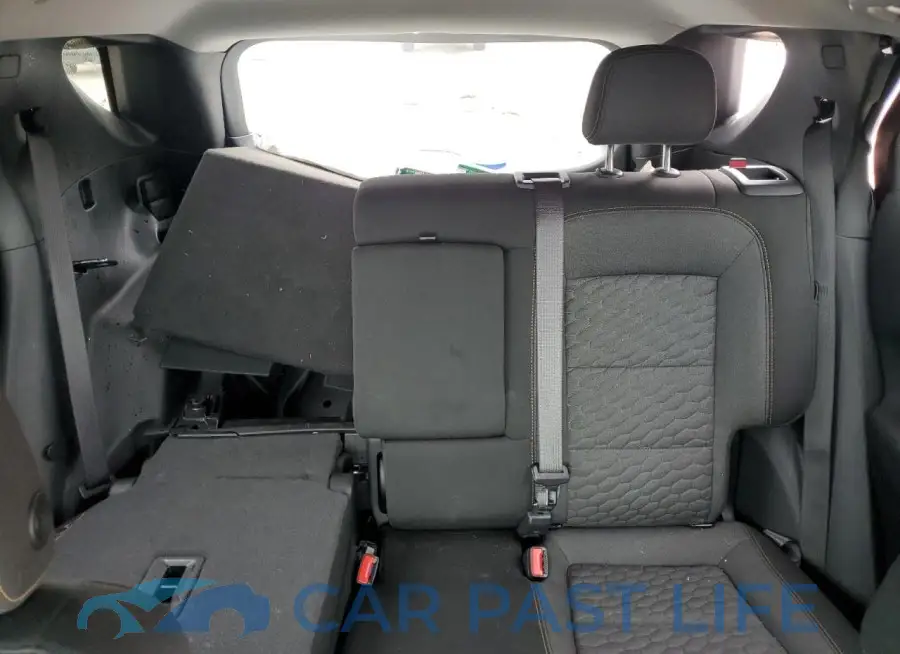 2GNAXKEV6M6115657# 10