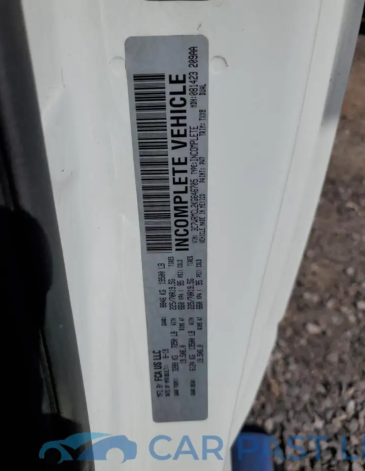 3C7WRMCL2KG646705# 12
