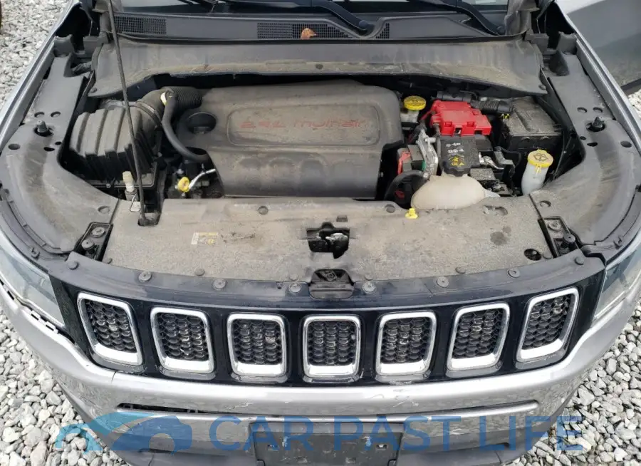 3C4NJDAB7LT165576# 12