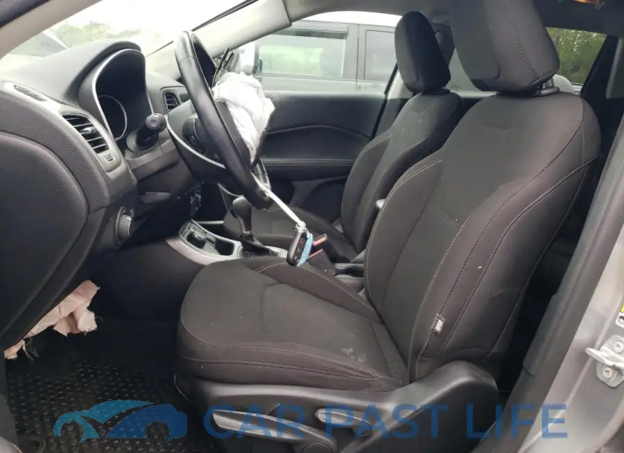3C4NJDAB7LT165576# 7