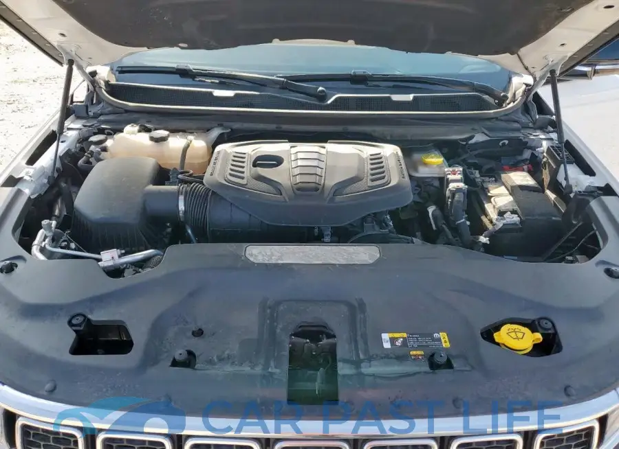 1C4SJRAP7RS151991# 12