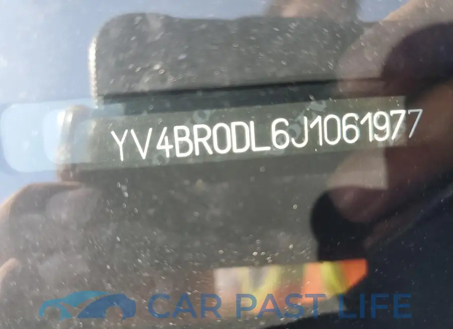 YV4BR0DL6J1061977# 13