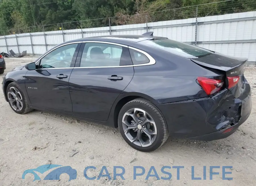 1G1ZD5ST8PF136327# 2