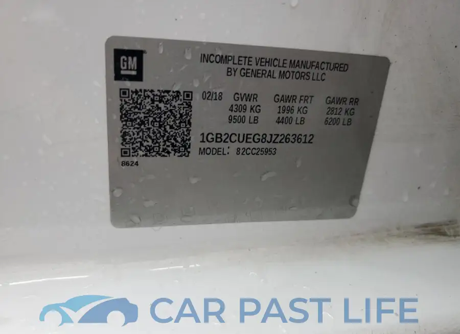 1GB2CUEG8JZ263612# 12