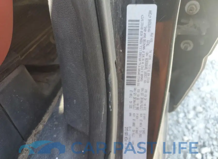 1C6SRFLT8KN592638# 12