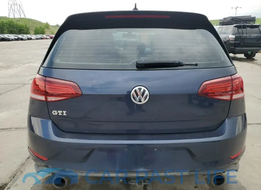 3VW547AU8JM260940# 6