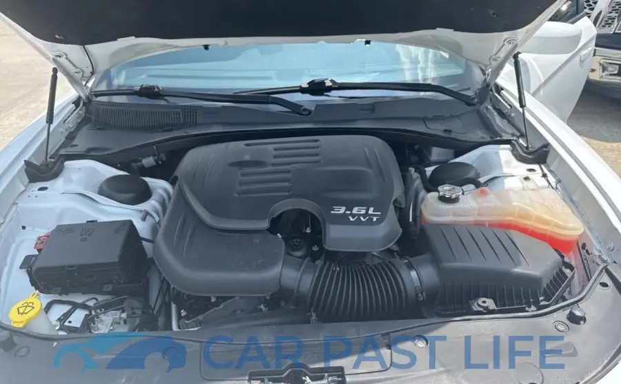 2C3CDXBG9NH144917# 7