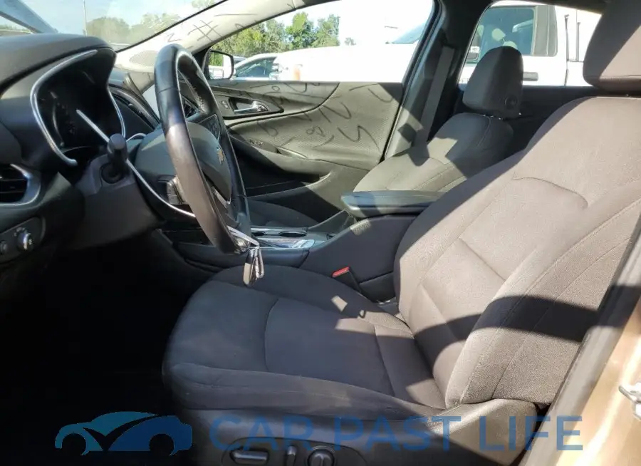 1G1ZD5ST6JF125561# 7
