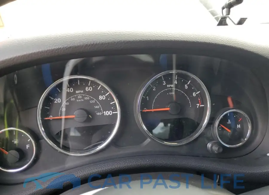 1C4HJWDG3HL542066# 9