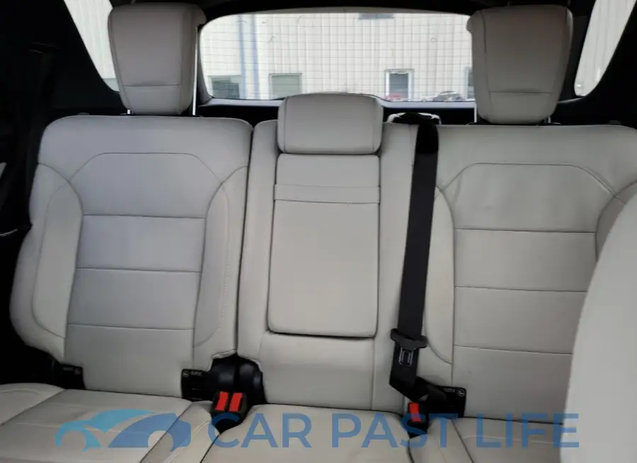 4JGDA5HB3HA882820# 10