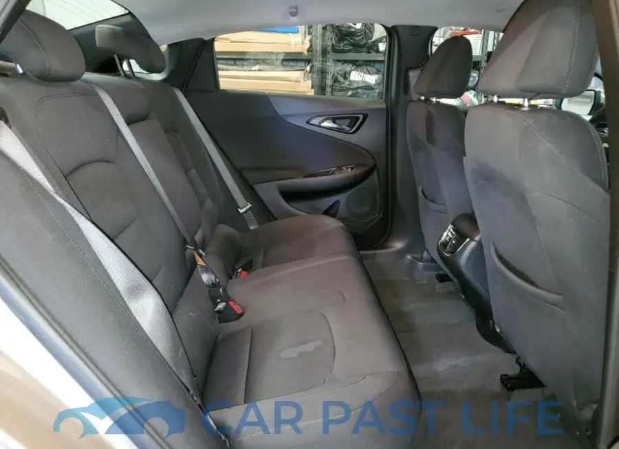 1G1ZD5ST6NF137487# 10