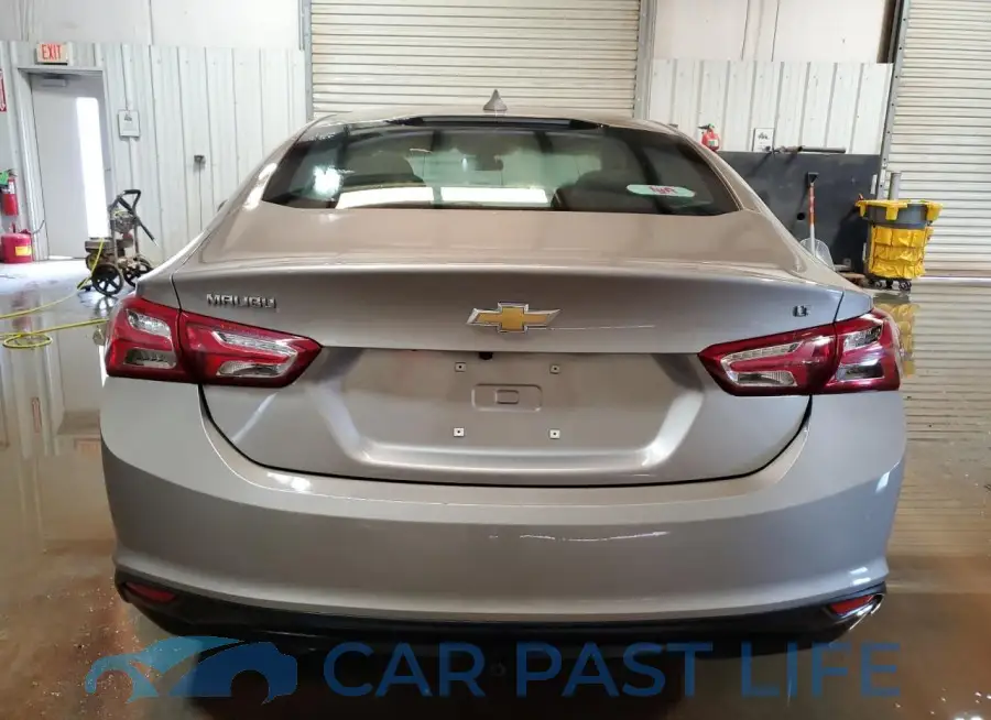 1G1ZD5ST6NF137487# 6